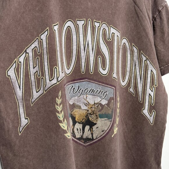 Abercrombie Yellowstone T-Shirt - Picture 2 of 5
